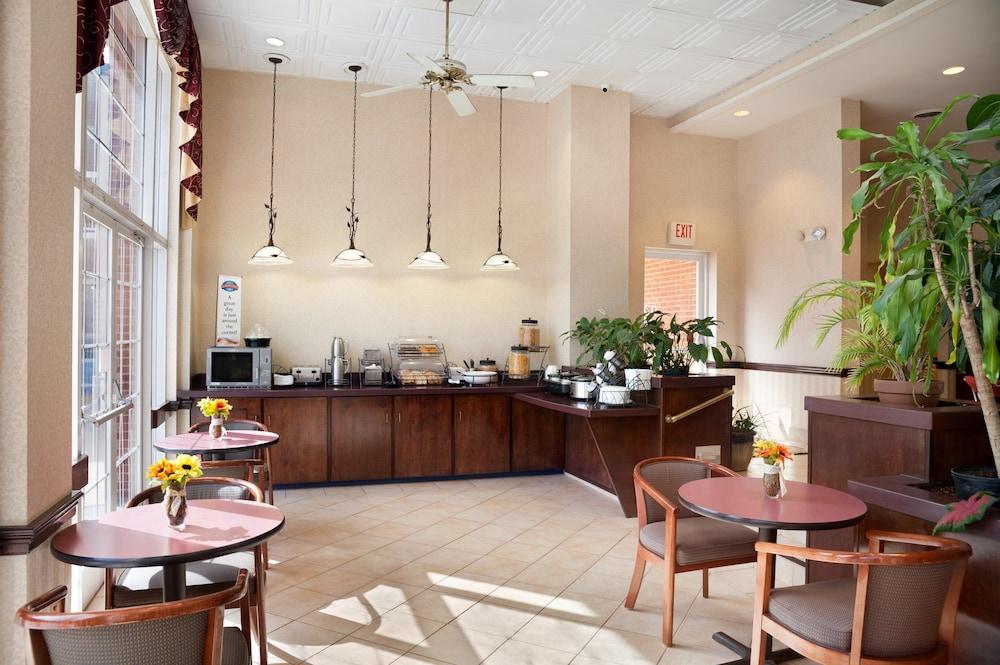 Hotel Baymont By Wyndham Warrenton Esterno foto
