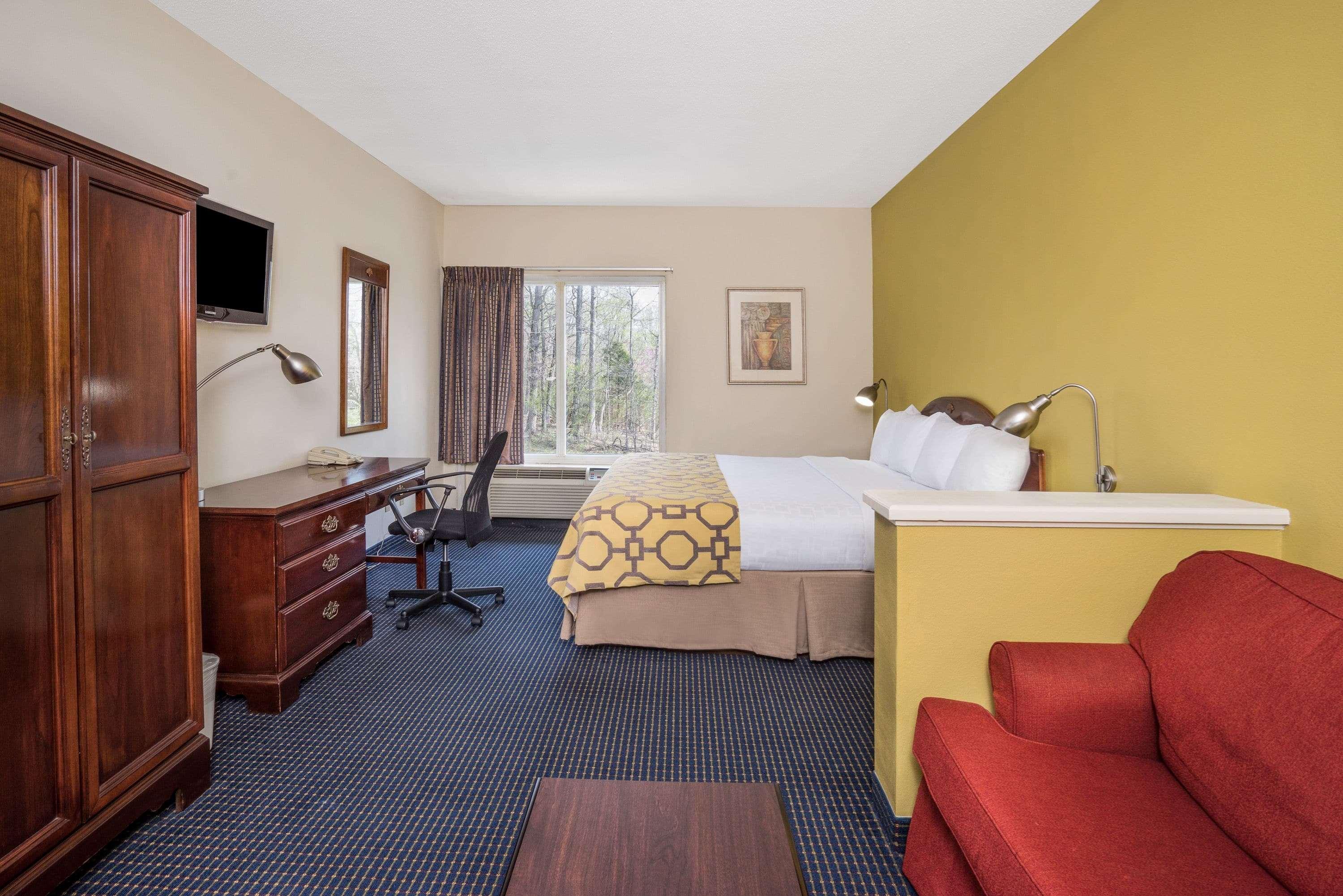 Hotel Baymont By Wyndham Warrenton Esterno foto
